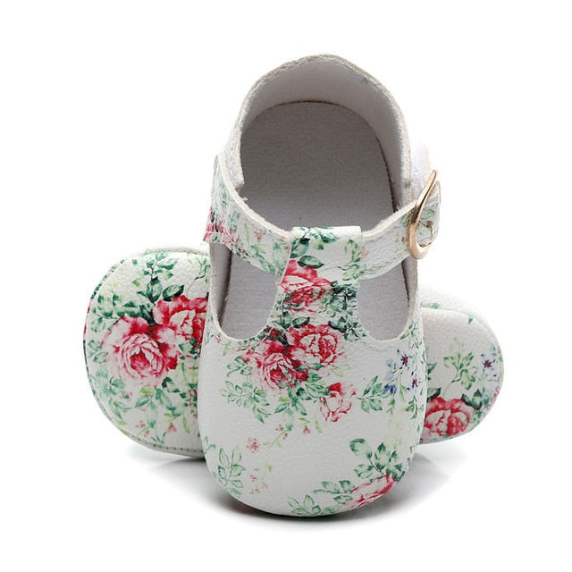 Newborn Baby Girls Shoes Moccasins Solid Infant Toddler Soft Sole Crib Bebe Footwear First Walker Prewalker Ballet Dress Shoe